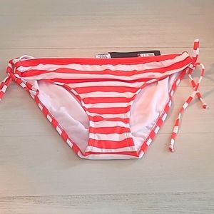 Mossimo bikini bottoms, NWT, size large